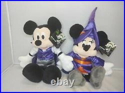 Disney parks Mickey and Minnie Mouse vampire witch plush toy Halloween set