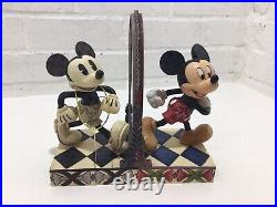 Disney showcase Mickey Mouse 80 years of laughter Figure