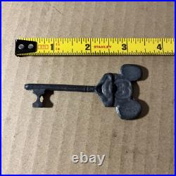 Disneyland Mickey Mouse Vintage Antique Metal Skeleton Key RARE Disney Disneyland Mickey Mouse Vintage Antique Metal Skeleton Key RARE Disney