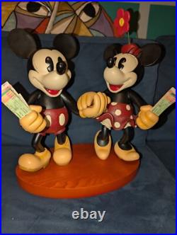 Disneyland Paris. Pie eyed Minnie and Micky Mouse Figurine. Richard Sznerch