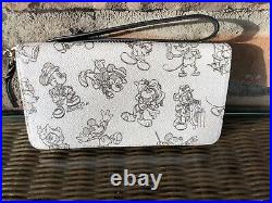 EUC Disney Dooney & Bourke Sketch Mickey Mouse 90th Birthday Wristlet Wallet
