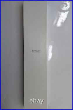 Epson Smart Canvas Disney Mickey Mouse and Friends Limited Edition Watch withBox