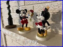 Goebel #6017 Disney's Mickey and Minnie Mouse Porcelain Figures w paper+ box