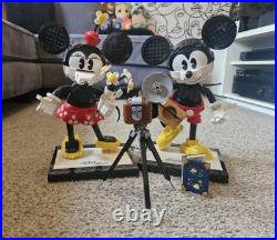 LEGO Disney Mickey Mouse & Minnie Mouse 43179 Retired Set (Boxed & Complete) LEGO Disney Mickey Mouse & Minnie Mouse 43179 Retired Set (Boxed & Complete)
