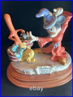 Laurenz Disney Capodimonte Mickey Mouse in Fantasia 710 of 5000 made in Italy