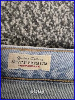 Levi's Premium x Disney Mickey Mouse 501 Crop Jeans Light Wash