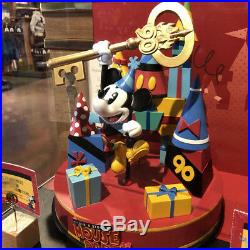 Limited 300 Mickey Mouse 90years Statue Shanghai Disneyland Disney exclusive