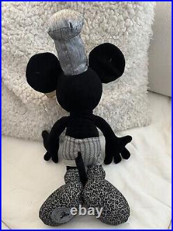 Limited Edition 1634/1918 Mickey Mouse In Steamboat Willie Soft Toy Disneyland