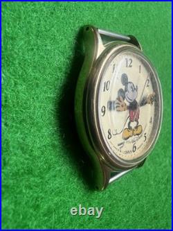 Lorus Seiko Disney Mickey Mouse Watch Quartz Japan V515-6000 A1 gold tone