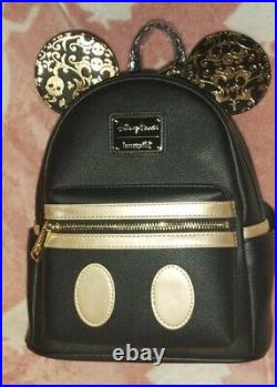 MICKEY MOUSE MAIN ATTRACTION PIRATES OF THE CARIBBEAN LOUNGEFLY BAG 2 Of 12