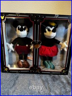 Mickey And Minnie Mouse Limited Edition Disney Plush Set Collectible Mickey And Minnie Mouse Limited Edition Disney Plush Set Collectible