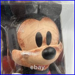 Mickey Mouse'Distressed' Hikari Collector Figure Funko. 500 Ltd Ed. Disney Mickey Mouse'Distressed' Hikari Collector Figure Funko. 500 Ltd Ed. Disney