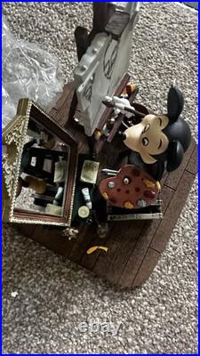 Mickey Mouse MM Self Portrait Collection Limited Edition Disney world