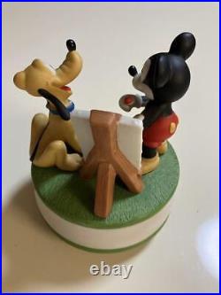 Mickey Mouse Pluto Music Box March Disney