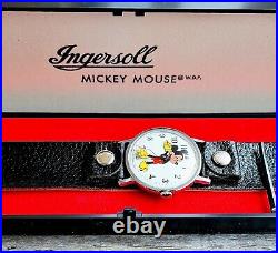 Mickey Mouse Watch INGERSOLL Vintage MOD WORKS Box Papers Walt Disney Prod 1960