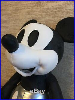 Mickey mouse memories january plush Uk Edition Sold Out Rare Disney Store