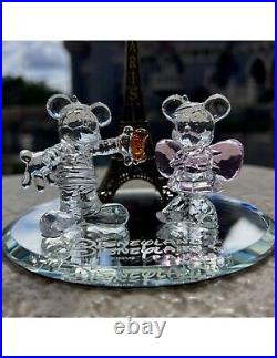 Minnie & Mickey Parisian in glass with Eiffel Tower, by Arribas Disneyland Paris Minnie & Mickey Parisian in glass with Eiffel Tower, by Arribas Disneyland Paris