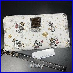 NWT Disney Dooney & Bourke Holiday Wallet Christmas Mickey Mouse Minnie Snow