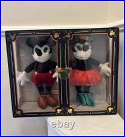New In Box Mickey And Minnie Mouse Disney Plush Set Charlotte Clark Collectible