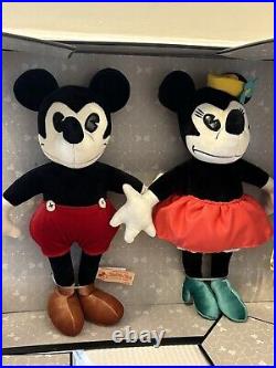 New In Box Mickey And Minnie Mouse Disney Plush Set Charlotte Clark Collectible
