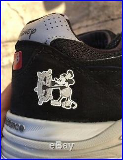 New balance M990DIS3 LTD 2015 Run Disney Mickey Mouse mens sneaker size 9.5