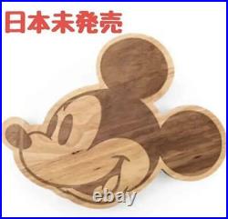 New unused Disney Mickey Mouse cutting board wooden