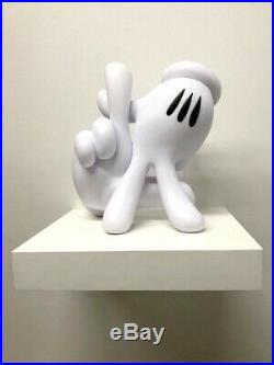 OG SLICK LA Hands 10 White Vinyl Mickey Mouse Disney Limited DCon 2019 IN HAND
