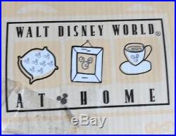RARE Walt Disney World At Home Mickey Mouse's Hands Gloves Towel Bar Rod Holder