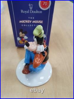 Royal Doulton Disney Mickey Mouse Collection 70th Anniversary GOOFY