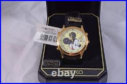 Seiko Disney Mickey Mouse Watch Chronograph Date Alarm SDW664 New in Box