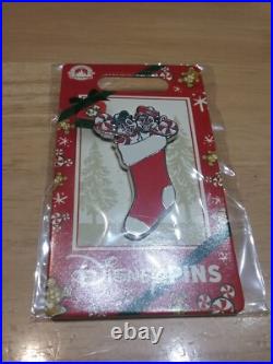 Set of 4 Vintage style Christmas Disney Pins Mickey Mouse Goofy Chip and Dale
