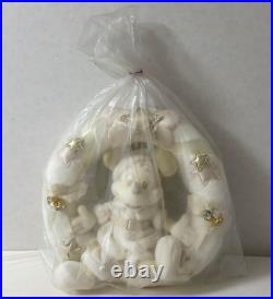 Tokyo Disney Resort Christmas Extra Large Mickey Mouse Plush White Wreath Japan