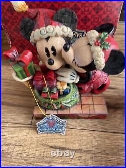 V Rare Disney Tradition'mickey & Minnie Mouse A Christmas Kiss' 6.5 See Detail