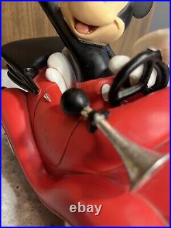 Very Rare Disney Mickey Mouse/Donald Duck in Cars Vintage 2000 Resin Figure