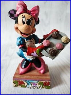 Very Rare Jim Shore Disney Traditions Minnie Mouse Muffin Cake Baker Figure