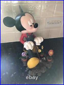 Very Rare Walt Disney Mickey Mouse Working In The Garden Big Figurine Statue