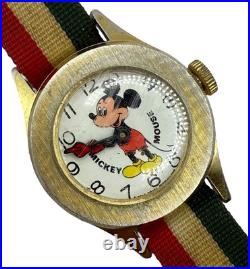 Vintage 70's Disney Mickey Mouse Moving Hands Watch Wind Up Working