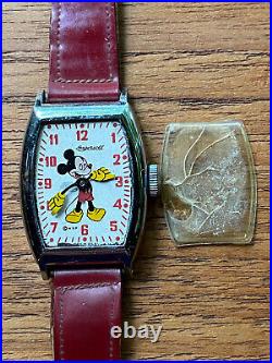 Vintage Disney Mickey Mouse 3 Piece Lot Ingersoll 1940s & Seiko