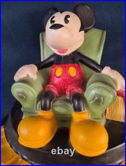 Vintage Disney Mickey Mouse Reading Chair Ceramic Figurine Demons & Merveilles