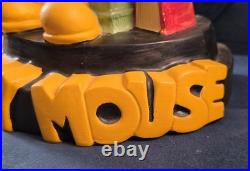 Vintage Disney Mickey Mouse Reading Chair Ceramic Figurine Demons & Merveilles