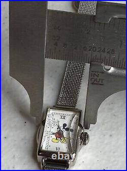 Vintage Disney Mickey Mouse Watch MIB with New Battery Tested & Working