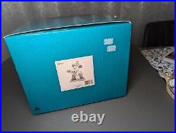 WDCC Disney Classics Two Gun Mickey Mouse Quick Draw Cowboy Porcelain Figure T10