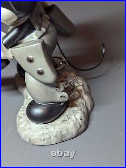 WDCC Disney Classics Two Gun Mickey Mouse Quick Draw Cowboy Porcelain Figure T10