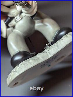 WDCC Disney Classics Two Gun Mickey Mouse Quick Draw Cowboy Porcelain Figure T10