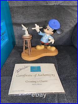 WDCC Disney MICKEY MOUSE CREATING A CLASSIC With Box And COA Signed