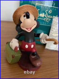 WDCC Walt Disney Classic Collection Mickey Mouse takes a trip Limited Edition
