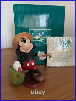 WDCC Walt Disney Classic Collection Mickey Mouse takes a trip Limited Edition