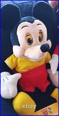 Walt Disney 1986 Mickey Mouse Goofy Automatons World Of Wonder Singing Talking