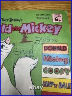 Walt Disney Mickey Mouse (& Friends) Magazines Comics Joblot Vintage 167 Total