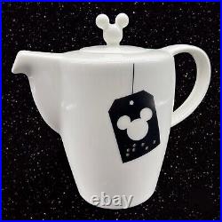 Walt Disney World Mickey Mouse Porcelain Thailand White Tea Pot Pottery 7W 5T